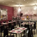Mercure Bastille Marais Hotell 4*