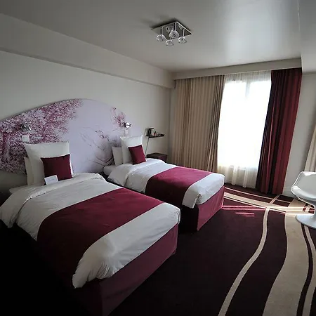 Mercure Bastille Marais Hotel 4*