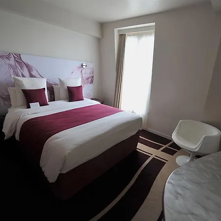 Mercure Bastille Marais 4*