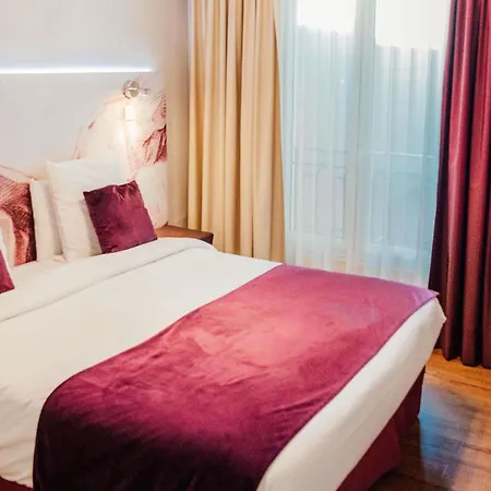 Hotel Mercure Bastille Marais 4*