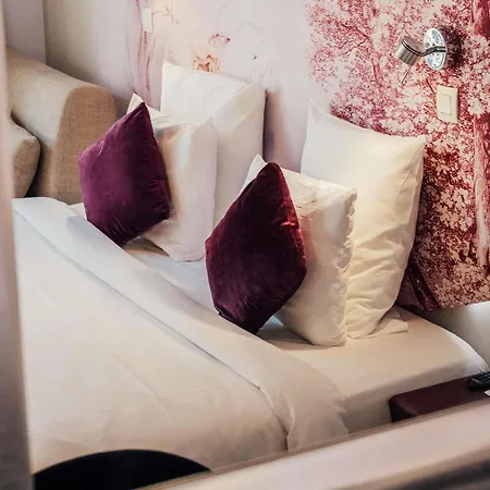 Hotel Mercure Bastille Marais 4*