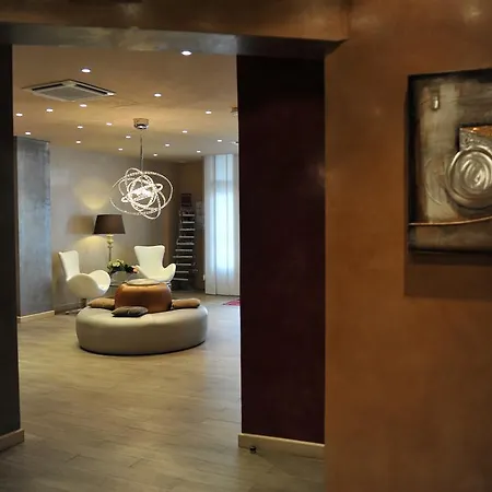 Hotel Mercure Bastille Marais 4*