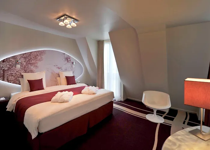 メルキュール バスティーユ マレ ホテル 4*