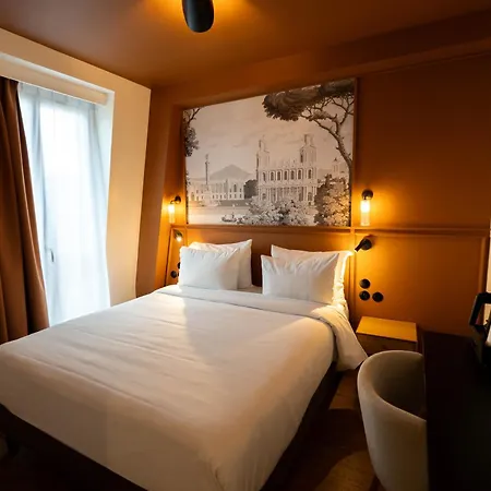 Mercure Bastille Marais 4*