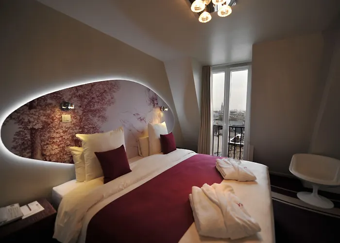 Mercure Bastille Marais Hotel 4*